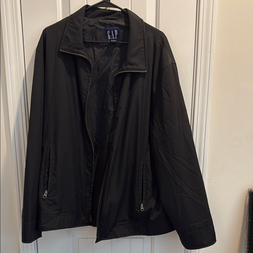 GAP Black Lightweight Shirt Jacket with Classic Collar